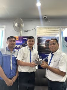 YMTHMKT-PL Deaw Vises